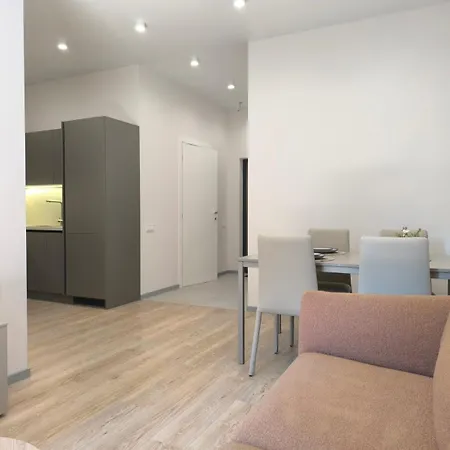 Apartment Itaka 48 M2 15 Min To Arkadia *
